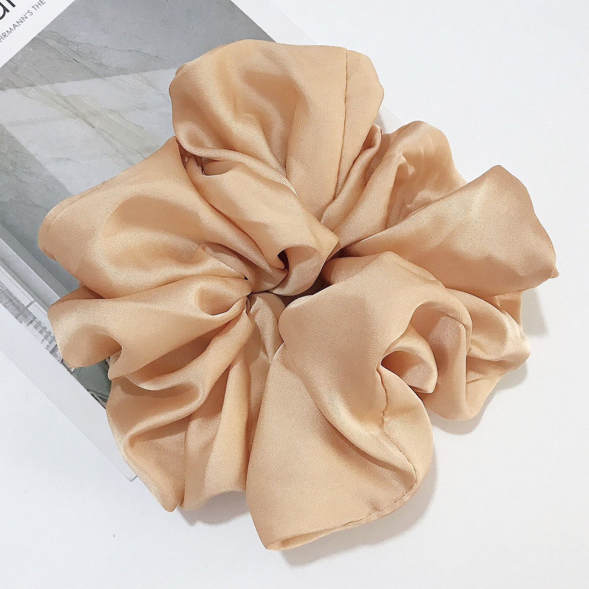Oversized Satin Scrunchie Hair Tie – 16 Colors, Gentle & Stylish