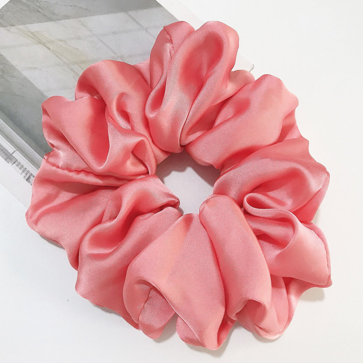 Oversized Satin Scrunchie Hair Tie – 16 Colors, Gentle & Stylish