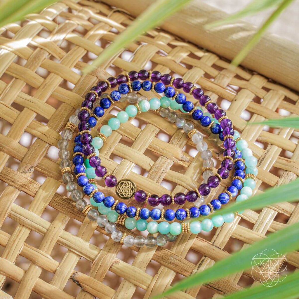 Manifestation Magnet Bracelet Set – Pack of 4 Crystal Bracelets for Attracting Goals & Desires