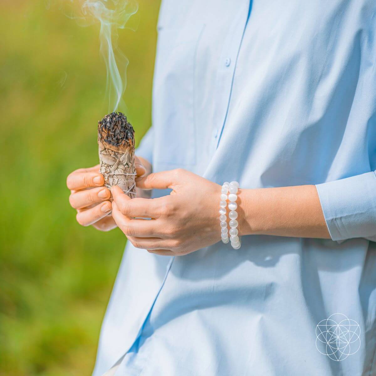 The Cleansing Bracelet – Crystal Bracelet for Energy Purification & Spiritual Cleansing