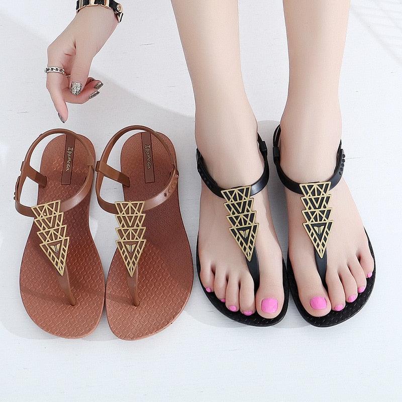Women's Geometric T-Strap Flat Sandals