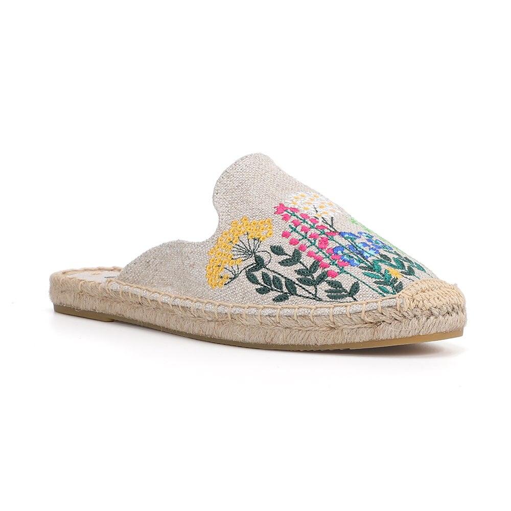 Women's Floral Embroidered Slip-On Shoes