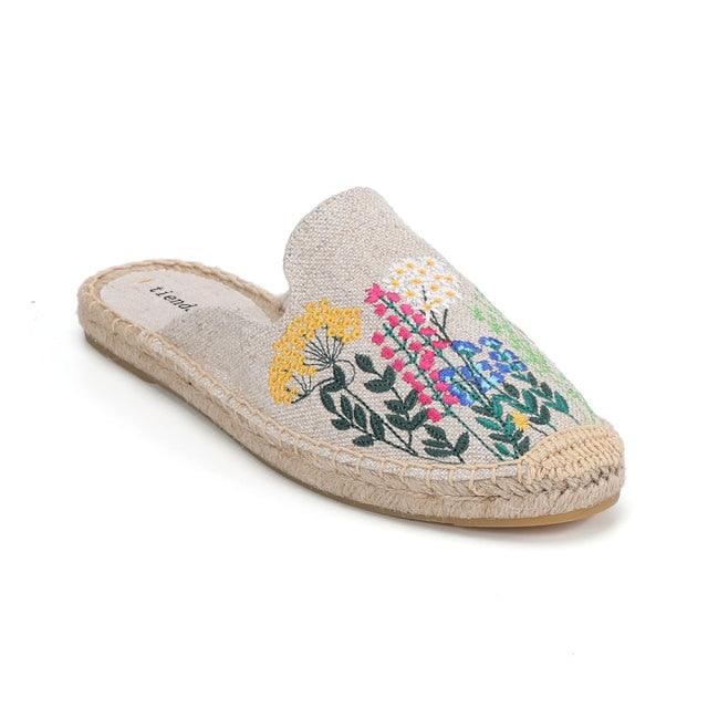 Women's Floral Embroidered Slip-On Shoes
